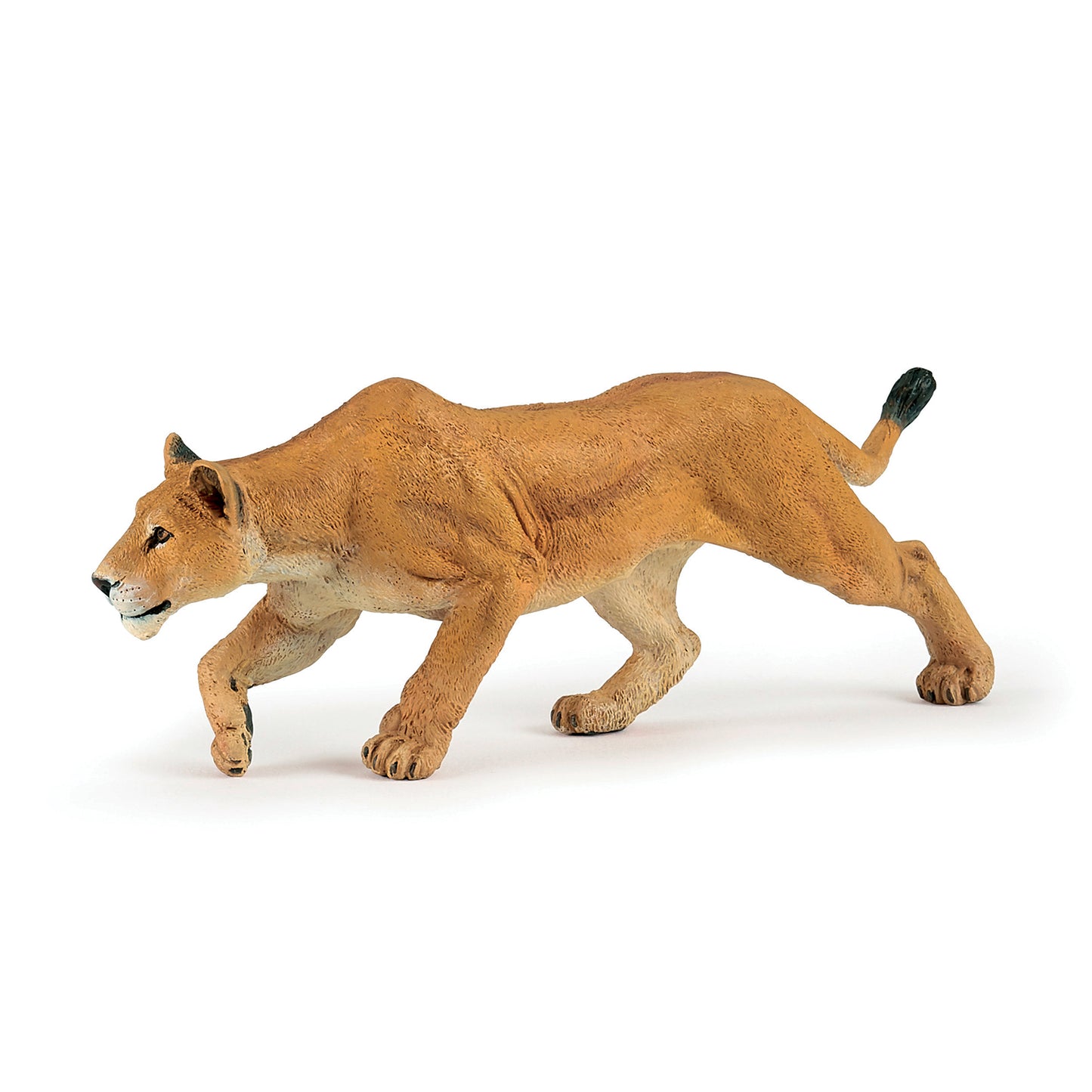 papo-lioness-chasing-50251